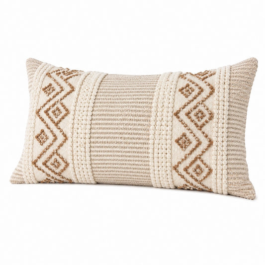 Coussin rectangulaire 50 x 30 cm textile écru beige et marron à motifs géométriques texturés
